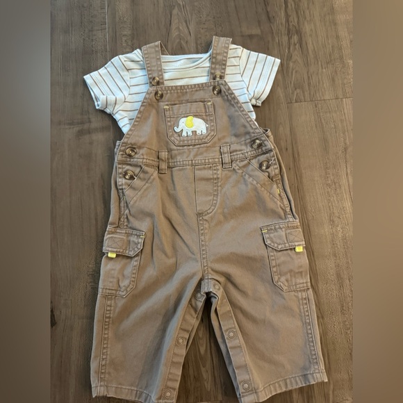 Baby Toddler Overalls / Coveralls. 9 months - Picture 5 of 10